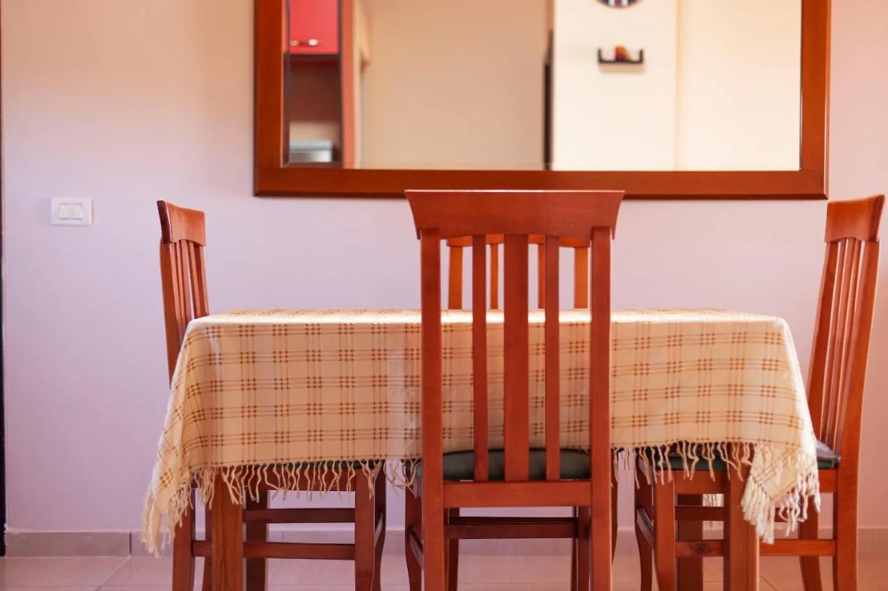 George Hotel Rooms&Suites Himare
