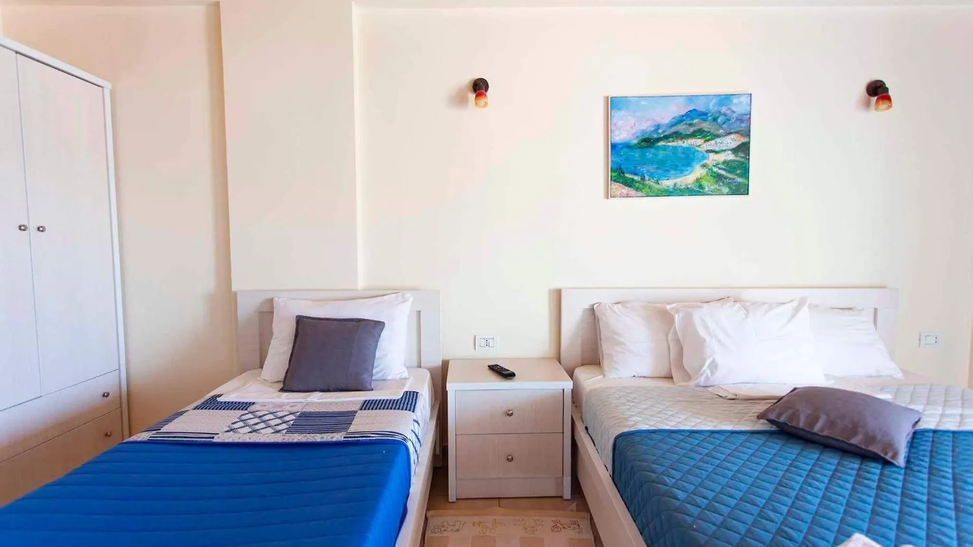 George Hotel Rooms&Suites Himare