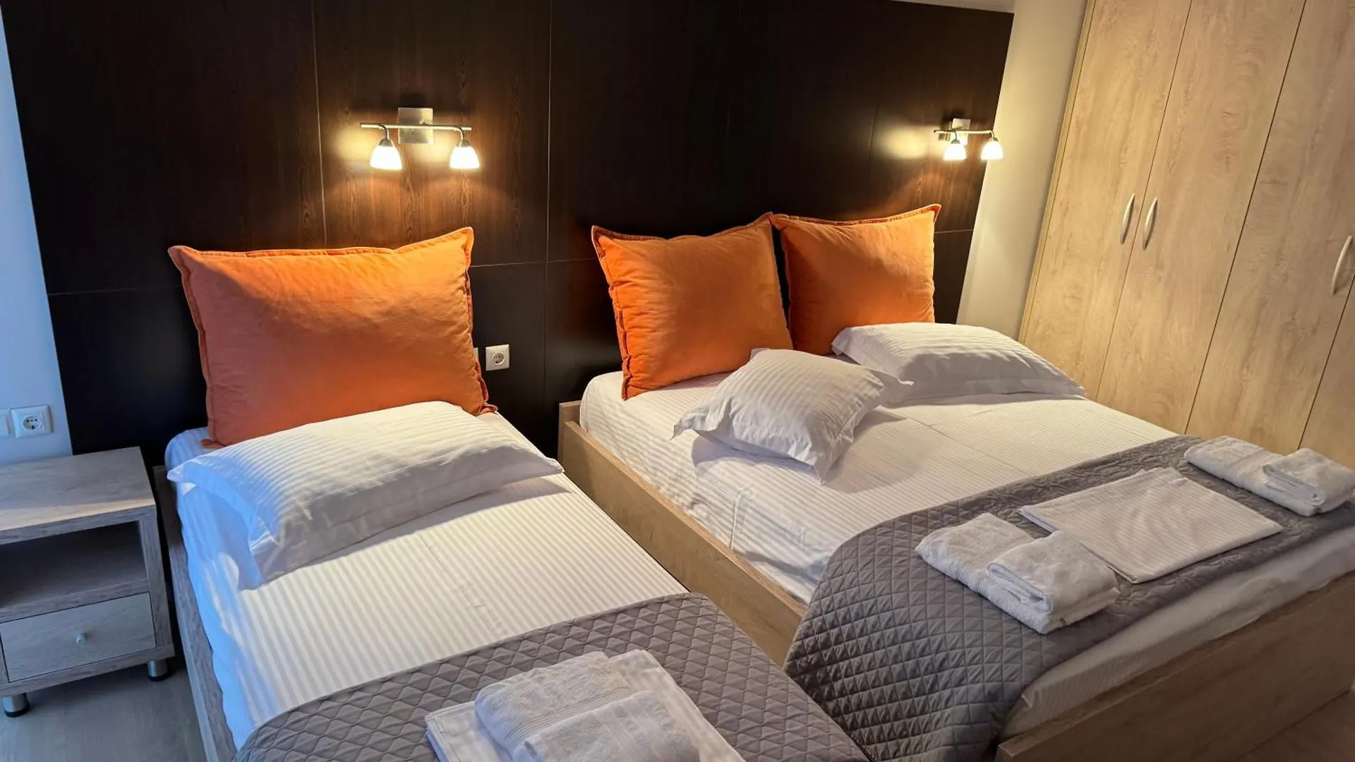 George Hotel Rooms&Suites Himare