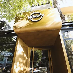 Boutique Whisky Hotell Tirana